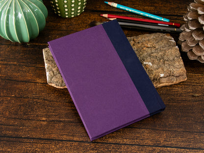 Watercolor Sketchbook | lila/indigo | ca. 12 x 18cm  | Hot Pressed | 50% cotton | 300gsm | Fabriano Nr. 5